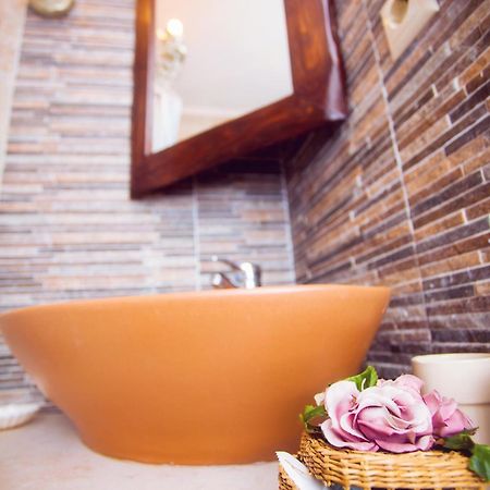 Militsa Guesthouse Naousa  الغرفة الصورة