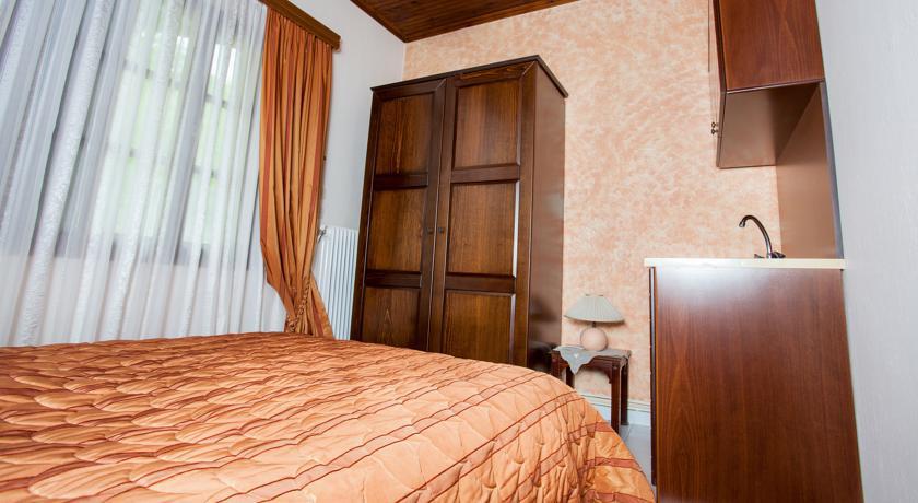 Militsa Guesthouse Naousa  الغرفة الصورة